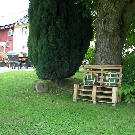With Garden In Sebnitz Lejlighed
