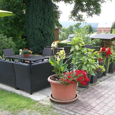 With Garden In Sebnitz * Lichtenhain (Sebnitz)